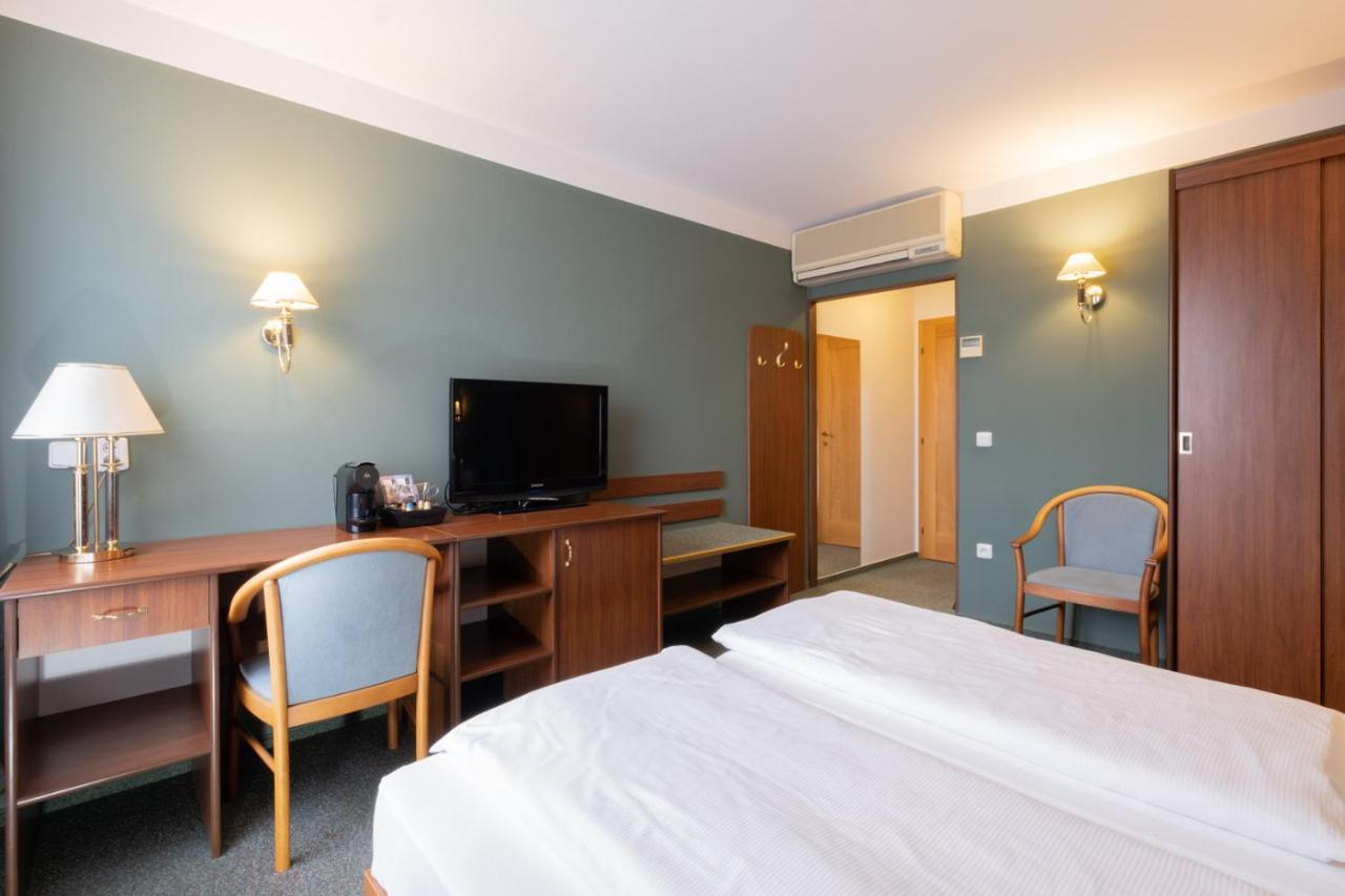 Hotel Mohelnice Eksteriør bilde
